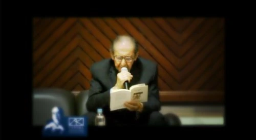 Encuentro del maestro Eduardo Lizalde con jóvenes universitarios