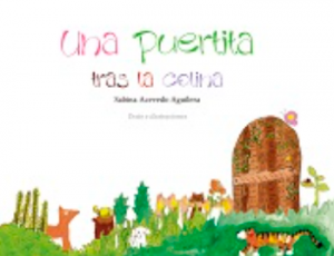 Una puertita tras la colina