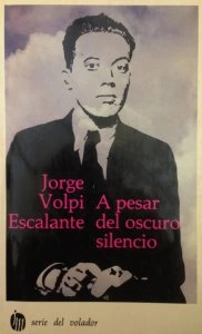 A pesar del oscuro silencio
