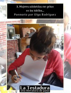 Mujeres adoloridas me gritan en los tobillos