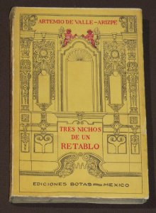 Tres nichos de un retablo